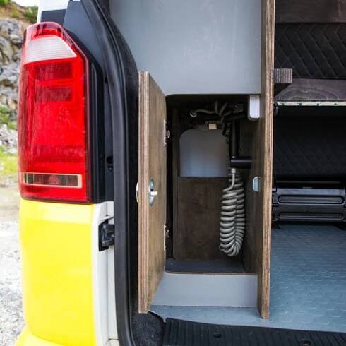 VBcamp.cz | Kompletní kempingové vestavby VW Transporter T5/T6