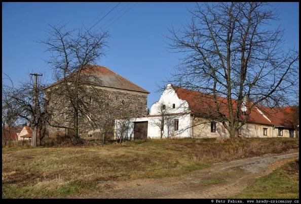 Zvíkov u Lišova – fotografie / hrady-zriceniny.cz