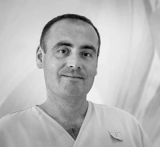 MUDr. Tomáš Brázda, implantolog