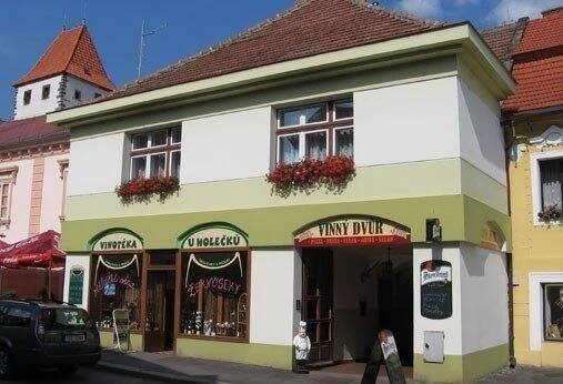 Restaurace Vinný Dvůr 