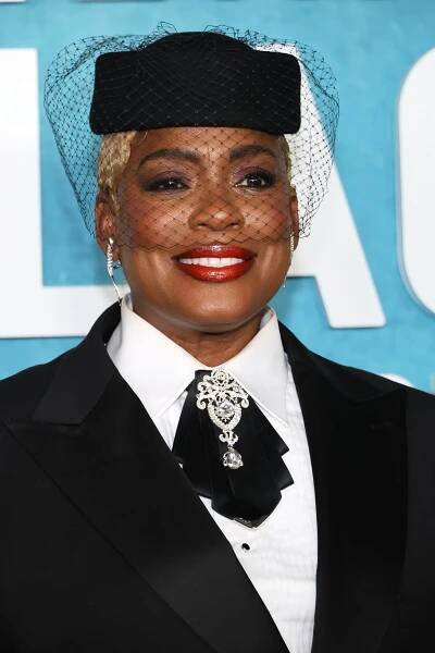 Aunjanue Ellis-Taylor