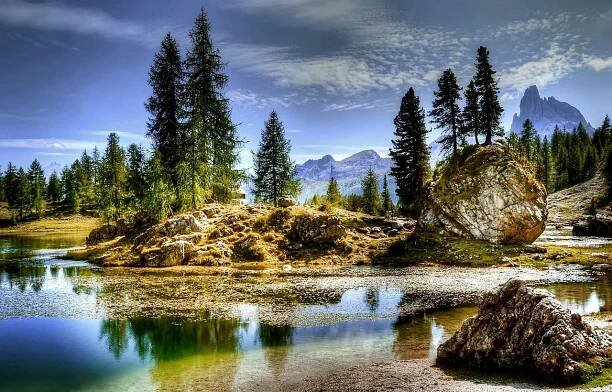 Becco Mezzodi, Dolomity, Hory, Itálie