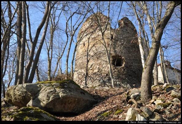 Fotografie – Wolfstein / hrady-zriceniny.cz