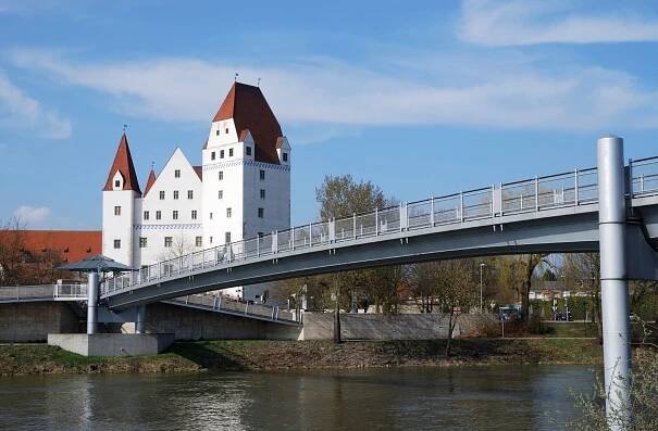 Fernab des Industrielärms - Wellnesshotel Ingolstadt