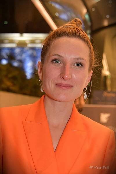 Julia Piaton (24. května 2022)