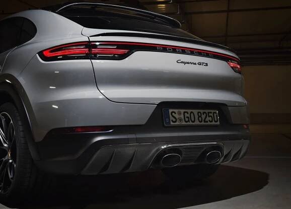 Porsche Cayenne GTS a Cayenne GTS Coupe - návrat osemvalca! | PodlahaNews.sk