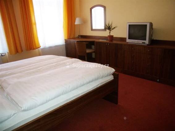 PARKHOTEL CENTRUM SPIŠSKÁ NOVÁ VES - Slovensko - Slovenský ráj | Superzajezdy.cz