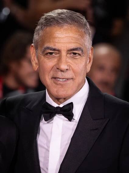 George Clooney und Brad Pitt übernahmen die Hauptrollen und spielen die „Cleaner“ Jack und Nick
