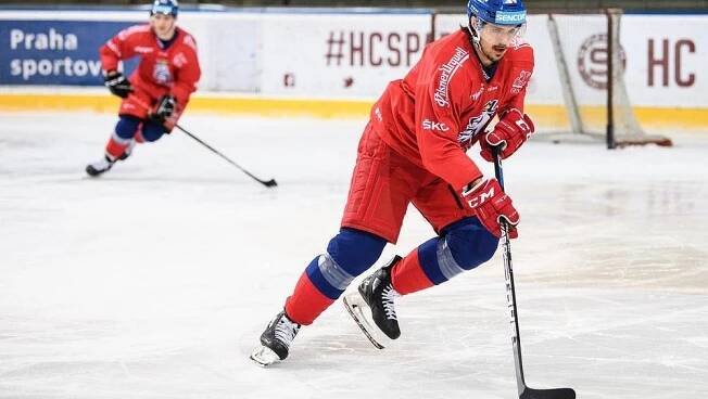 Útočník Matěj Stránský podepsal novou smlouvu s Davosem - Sport.cz