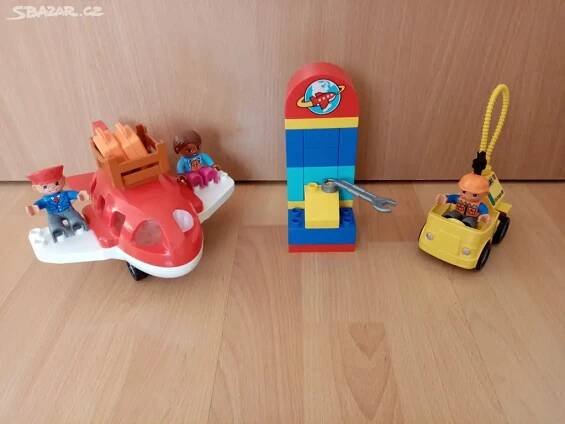 Lego duplo letiště - Veleň - Bazar
