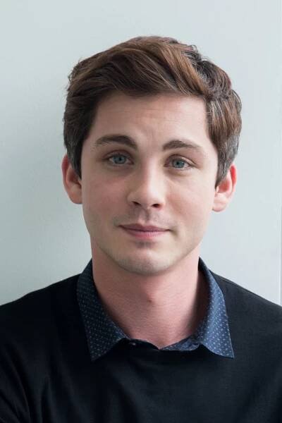 Gallery Logan Lerman - frankvincent.com