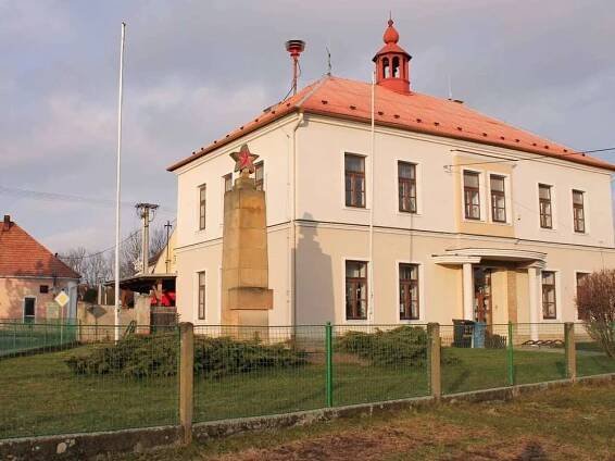 Pomník padlým Bělkovice