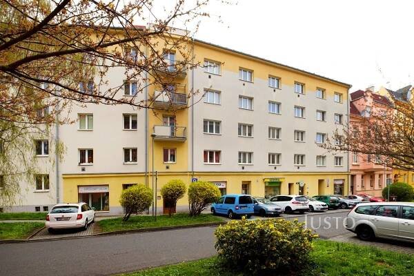 Vrázova, Teplice