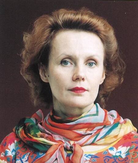 Kaija Saariaho, who settled in France in the early 1980s, spent the 1997- 98 academic year as visiting composition professor at the Sibelius Academy in Helsinki, Finland. The FMQ asked her how she felt at the end of her stay. 