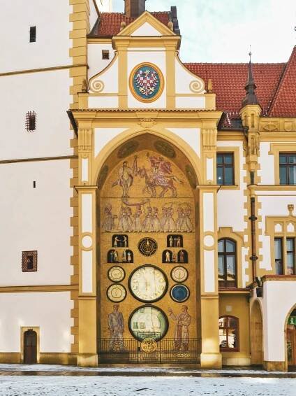Olomoucký Orloj a Sloup Nejsvětější Trojice - Olomouc, Střední Morava a Jeseníky | Regiontourist.cz