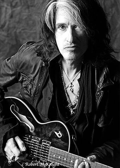 Artists | DUESENBERG GUITARS