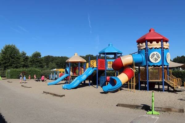 Camping Recreatiepark Duinhoeve | 4* | Severní Brabantsko | VacanceSelect.com