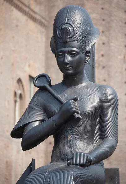 Ramesse II. jako socha