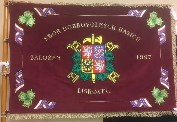 Slavnostní prapor – SDH Lískovec