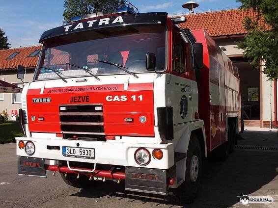 Unikátní cisternu na podvozku Tatra 815 používají dobrovolní hasiči z Jezvé | POŽÁRY.cz - ohnisko žhavých zpráv | hasiči
