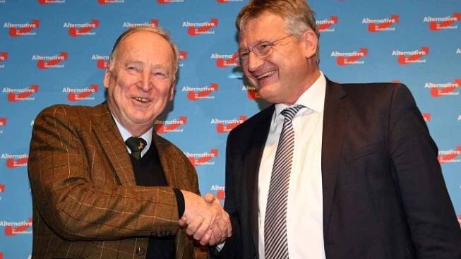 Hitler? Jen malá skvrnka na slavné německé minulosti, soudí šéf AfD