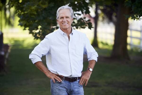 Láska nebo právo - Promo - Gregory Harrison