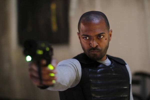 'The Anomaly' Review: Time Stands Still in Incoherent Sci-Fi Actioner