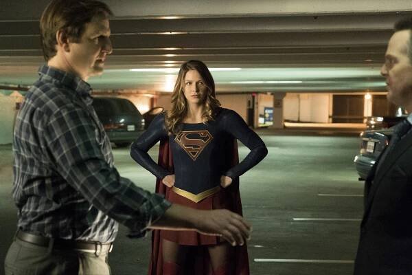 William Mapother, Melissa Benoist - Supergirl - Changing - Z filmu