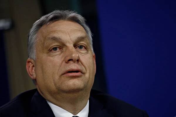 Národní a kulturní identita je lidským právem, říká Orbán