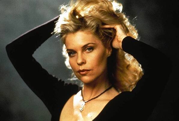Nebezpečný dotek - Promo - Kate Vernon
