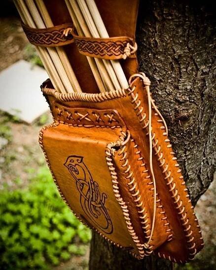 Traditional Archery Arrow Quiver