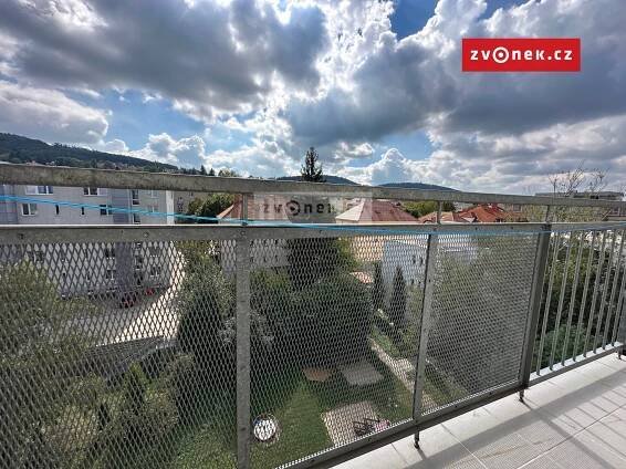 Pronájem Byt 1+kk, Zlín