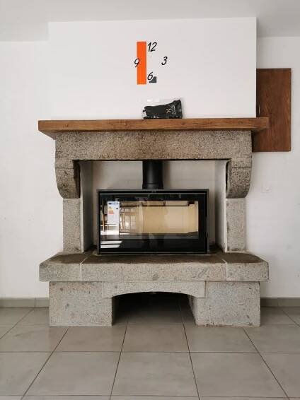 Installation de poêle à granulés, cheminées, foyers à Conde Sur Sarthe - LM Déco