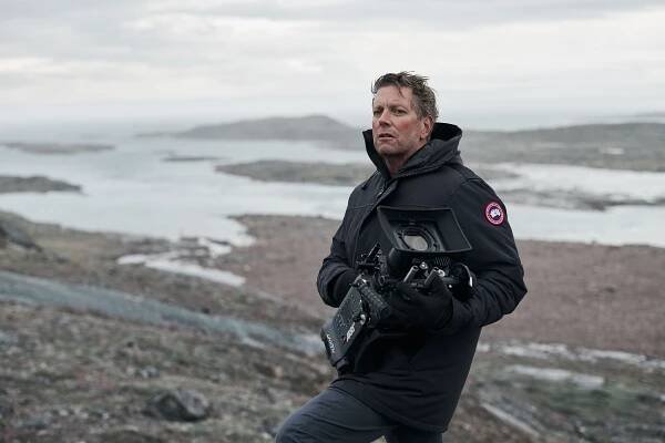 Nick Leadlay - Retoucher - Canada Goose Winter & Holidays Campaign
