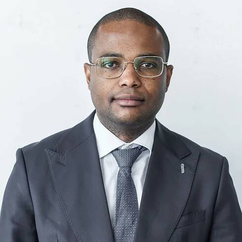 Hon. Wilson de Almeida Adão