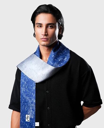Capital of Memories scarf