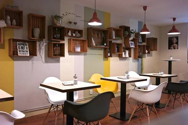 Kavárna Liberec | Denisa Smetanová - Interierový designer, výtvarník a pedagog
