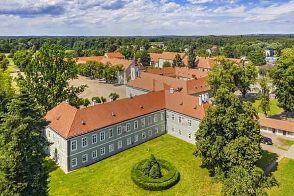 Návštěvnost Pardubického kraje za rok 2023 je vyšší než před covidem | Pardubice ŽIVĚ