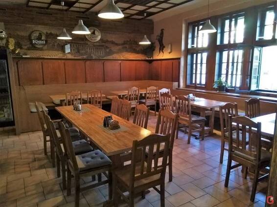 Restaurace u Sokola, interiér 1