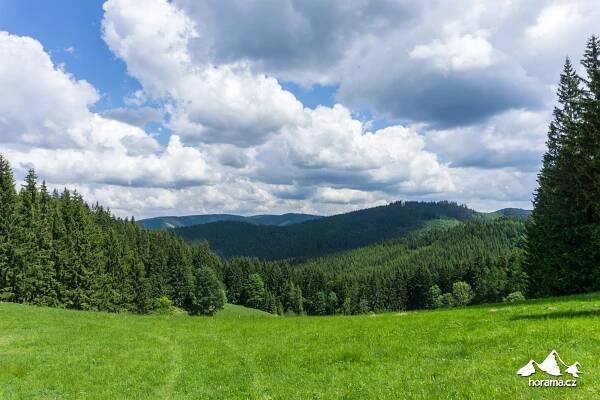 Za rozhlednami Súkenická a Miloňová ve Vsetínských Beskydech | Horama