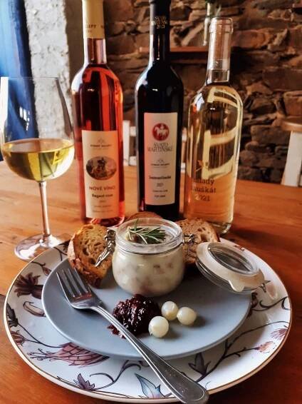 SVATOMARTINSKÉ POCHOUTKY STÁLE V NABÍDCE🌿 - Kolo Bistro