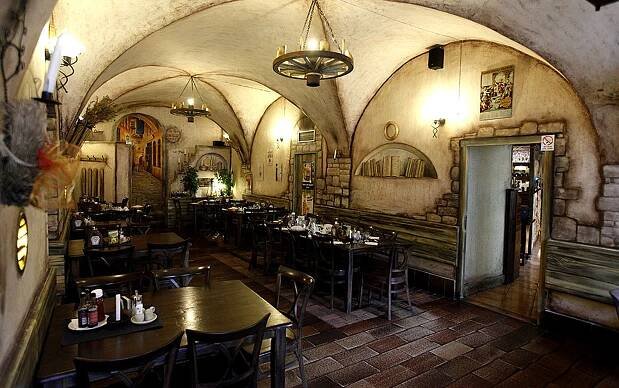 Blatnice Praha | Apetee