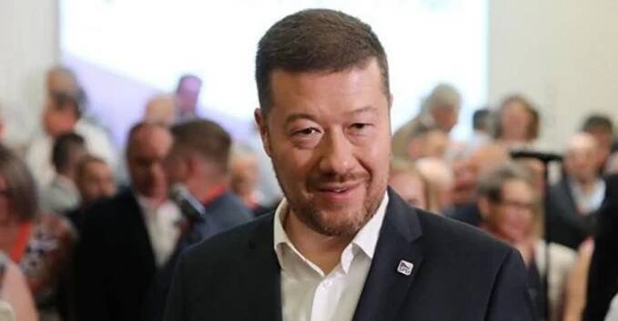 Opoziční SPD loni hospodařila se ztrátou 17 milionu - Echo24.cz