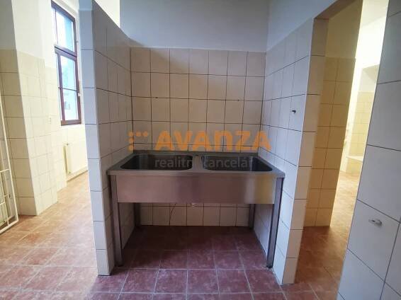 Pronájem nebytových prostor v centru Děčína I | Reality.iDNES.cz 