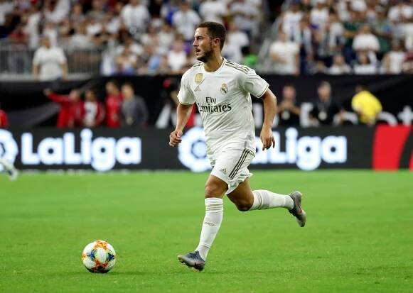 Hazard uctil výročí přistání na Měsíci. Při premiéře za Real ale prohrál