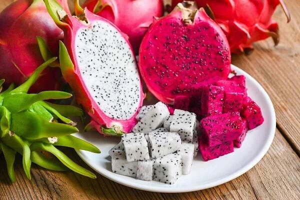 Dračí Ovoce Plátky Bílá Pitahaya, Dragon Fruit - 100 g Obchodní název Smoczy Owoc Plastry Biały Pitaja, Dragon Fruit