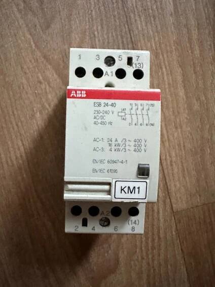 Vypínače, schodišťáky - Elektronika