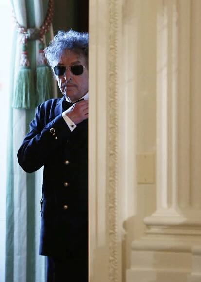 „Shakespeare naší doby“. 80 let slaví Bob Dylan, pro jedny prorok, pro jiné zrádce