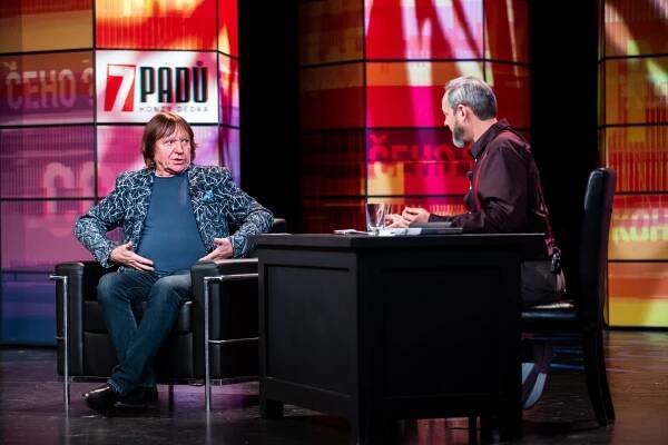 Hudebník Milan Broum přijal pozvání do 7 pádů Honzy Dědka.