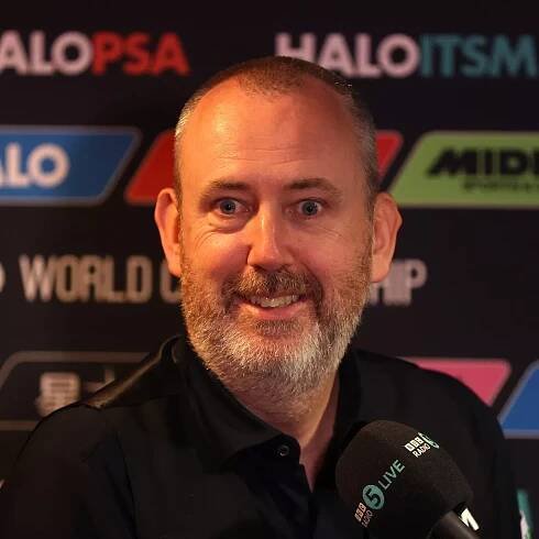 Mark Williams forced to issue apology during BBC interview after Snooker Champs victory